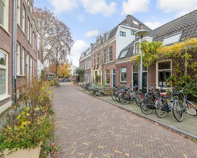 show all photos of Tulpstraat