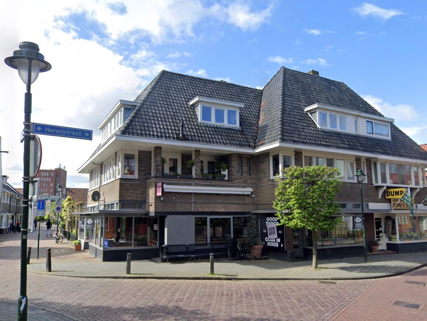show all photos of Laanstraat