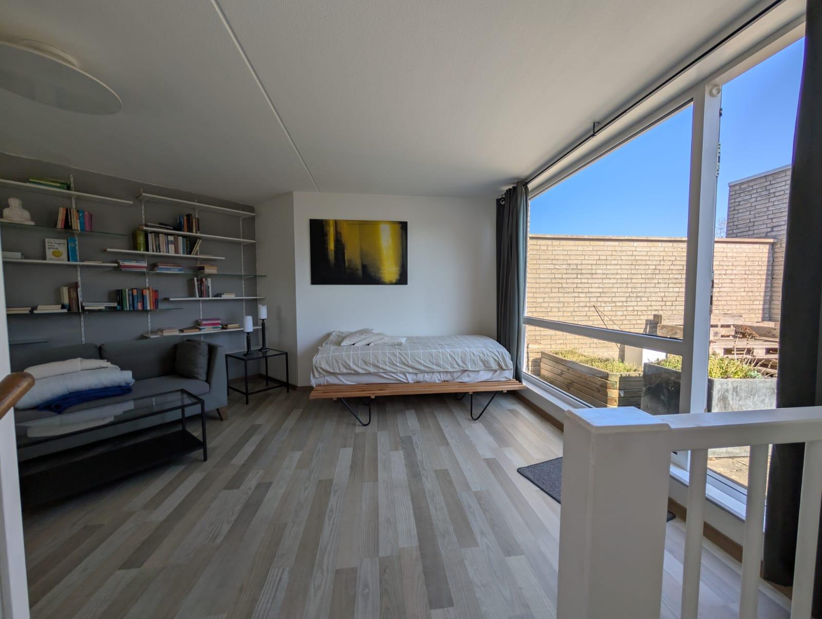 show all photos of Emmastraat