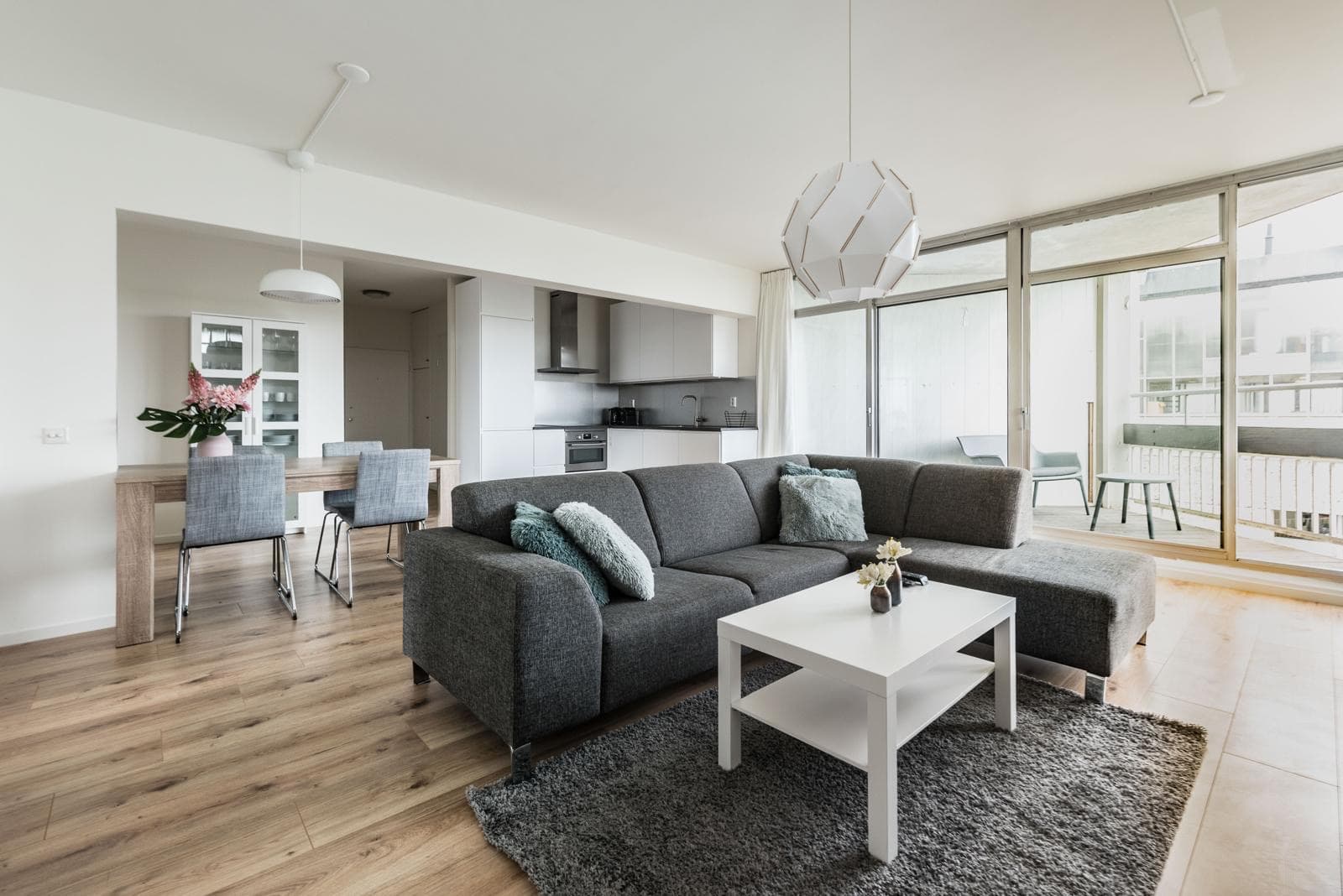 show all photos of Gouden Leeuw