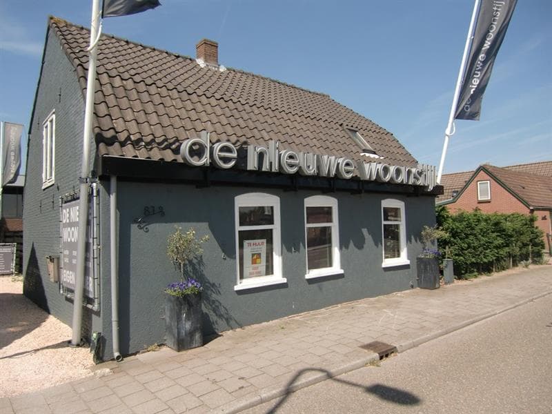 show all photos of Rijksstraatweg