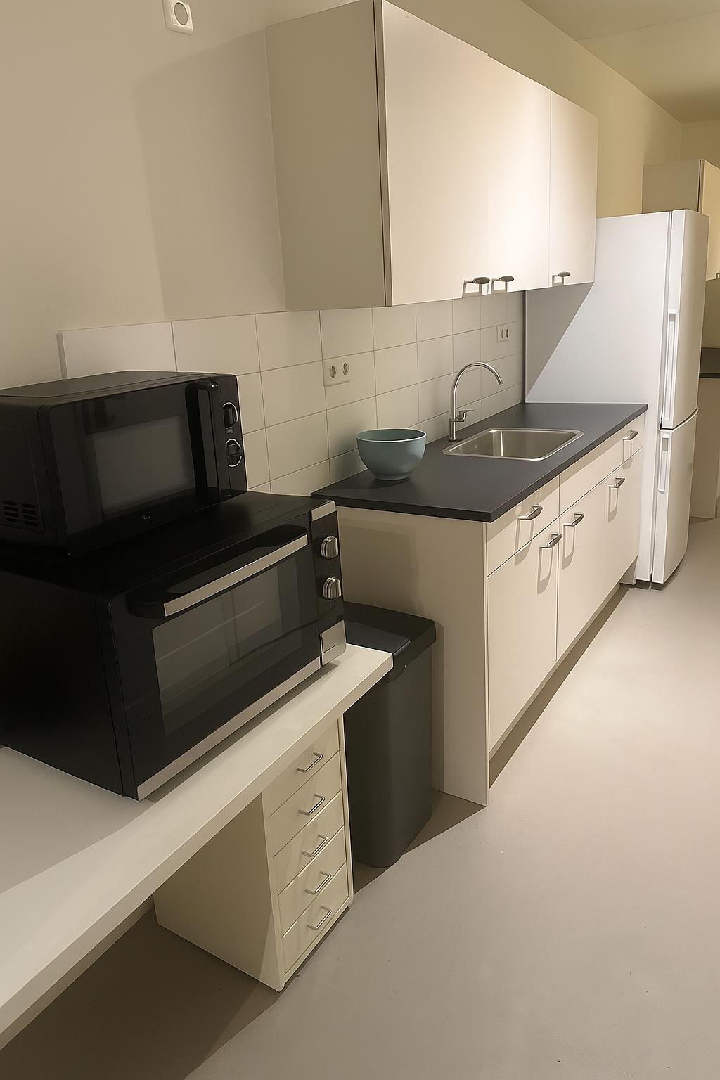 show all photos of Oostenburgergracht