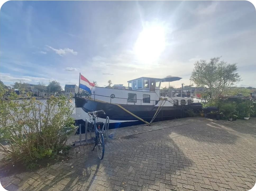show all photos of Veerdijk