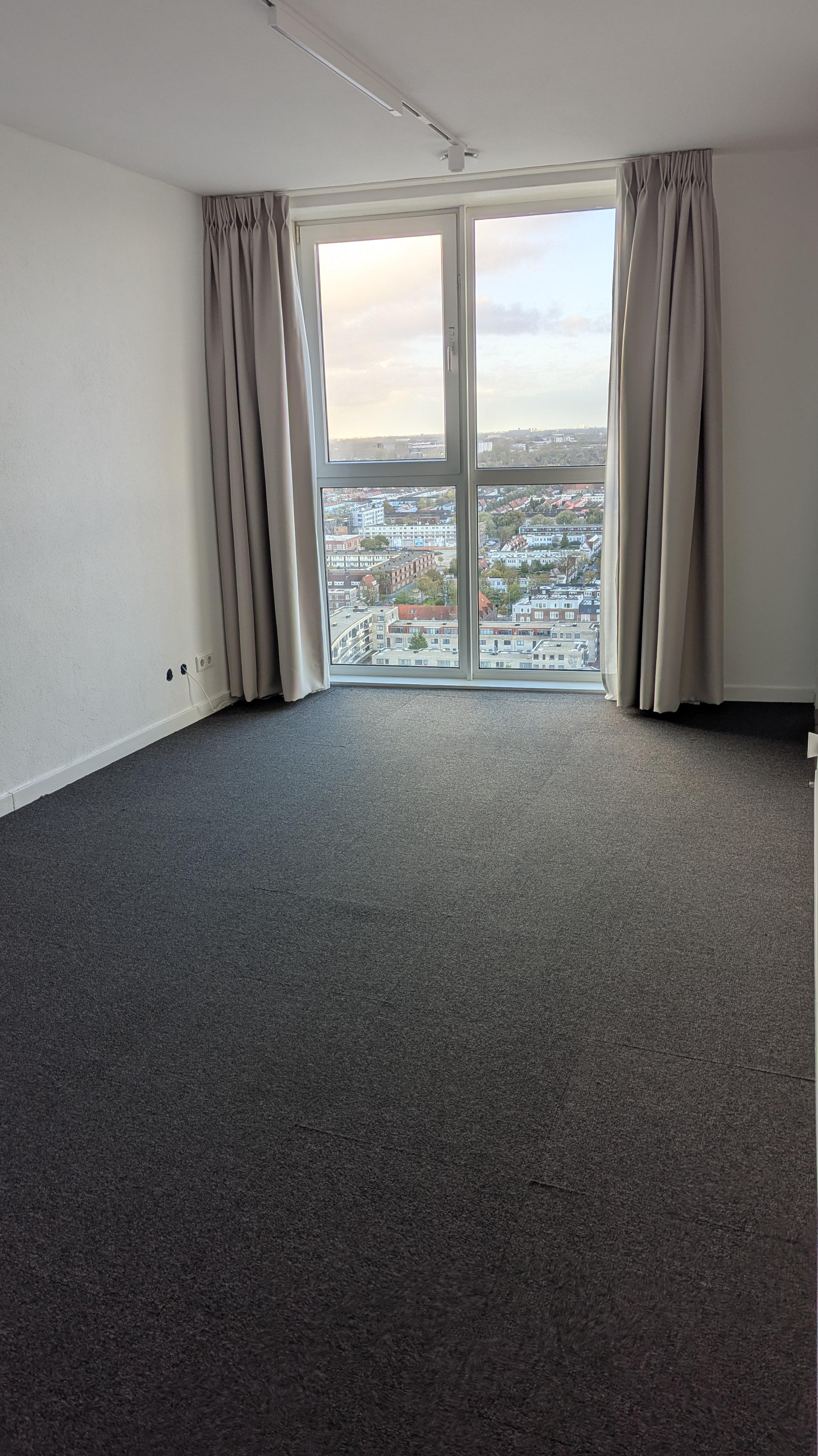 show all photos of Brielselaan