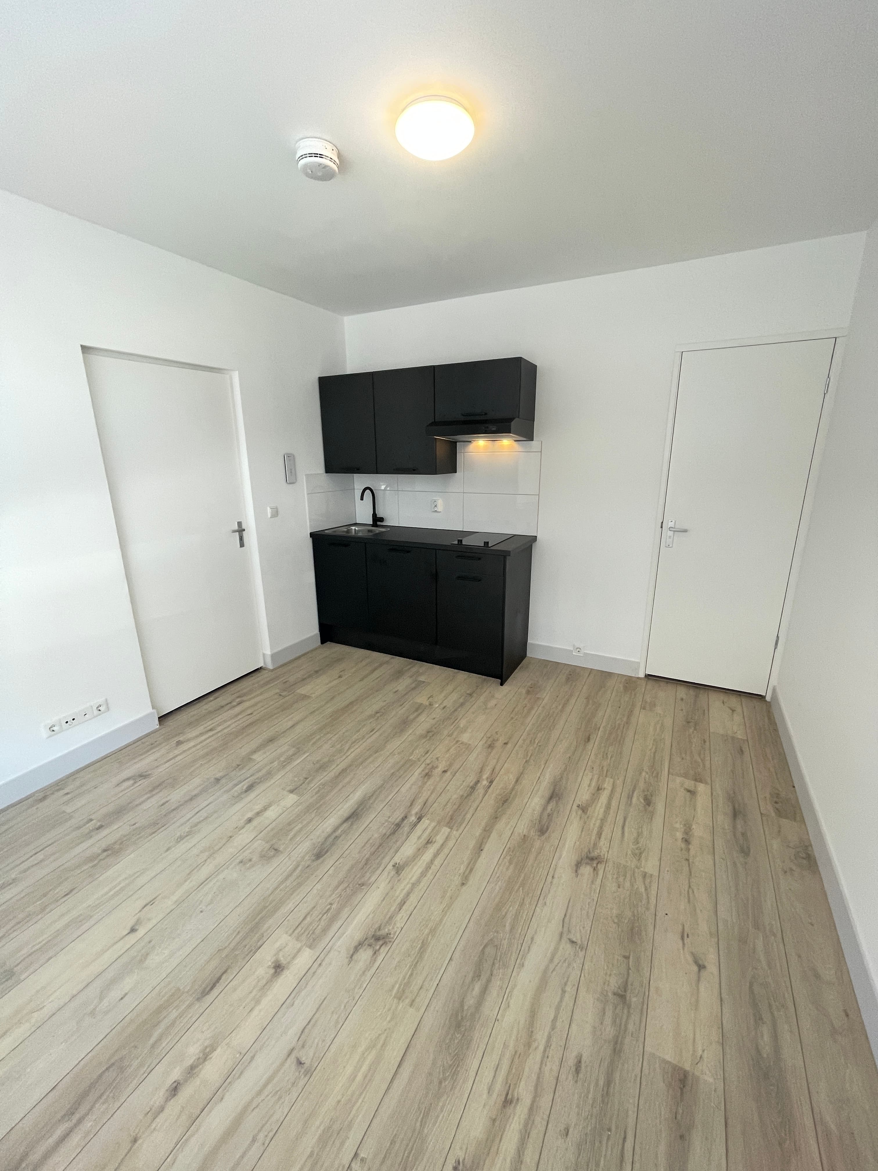 show all photos of Johan van Reesstraat