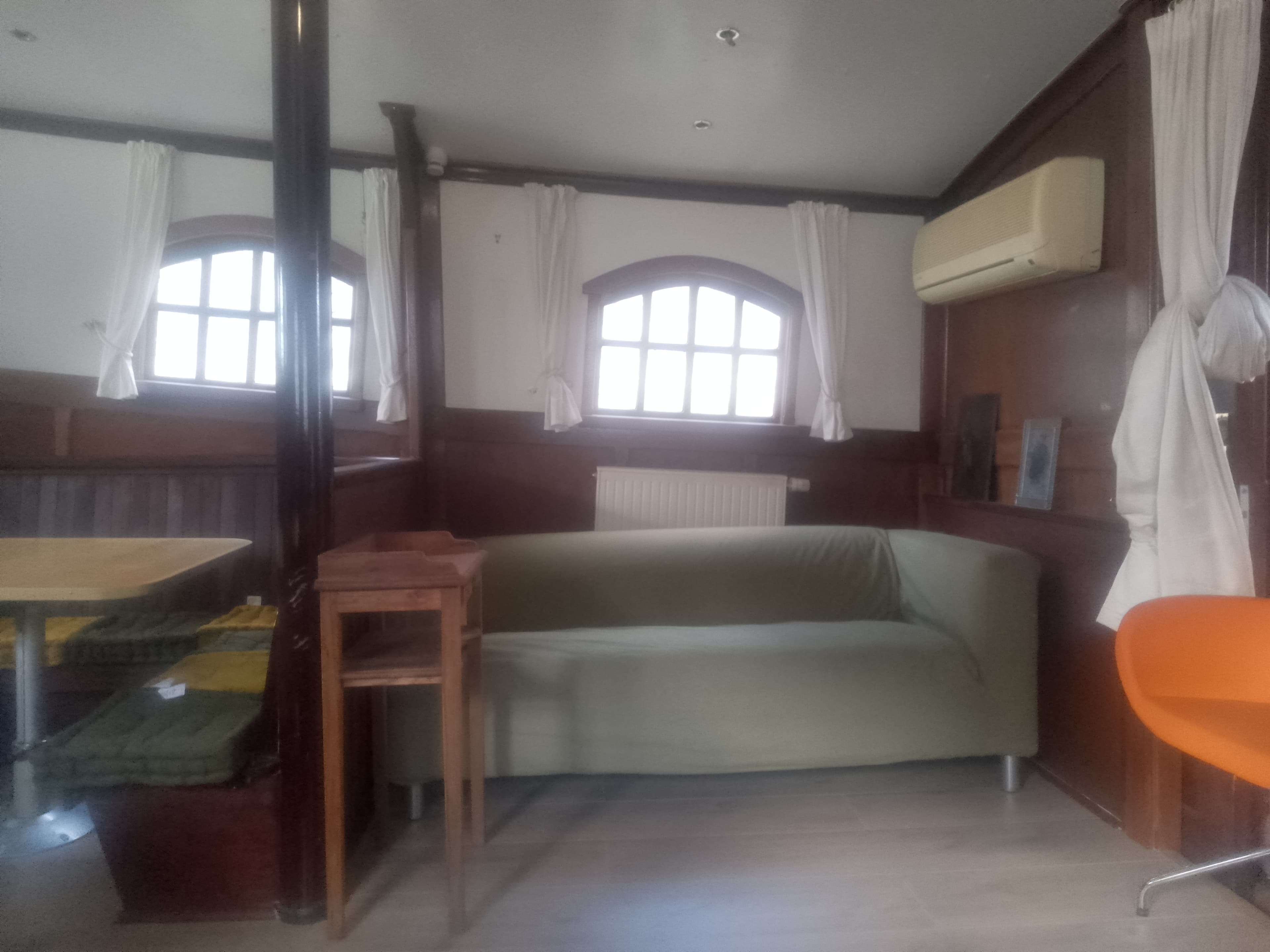 show all photos of Levie Vorstkade