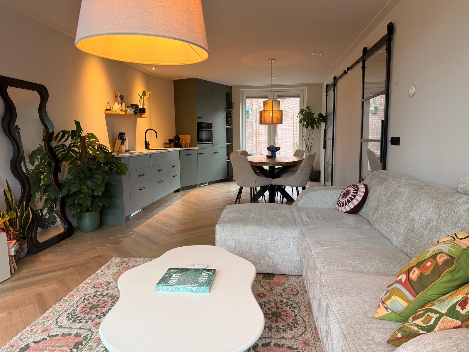 show all photos of Achterdijk