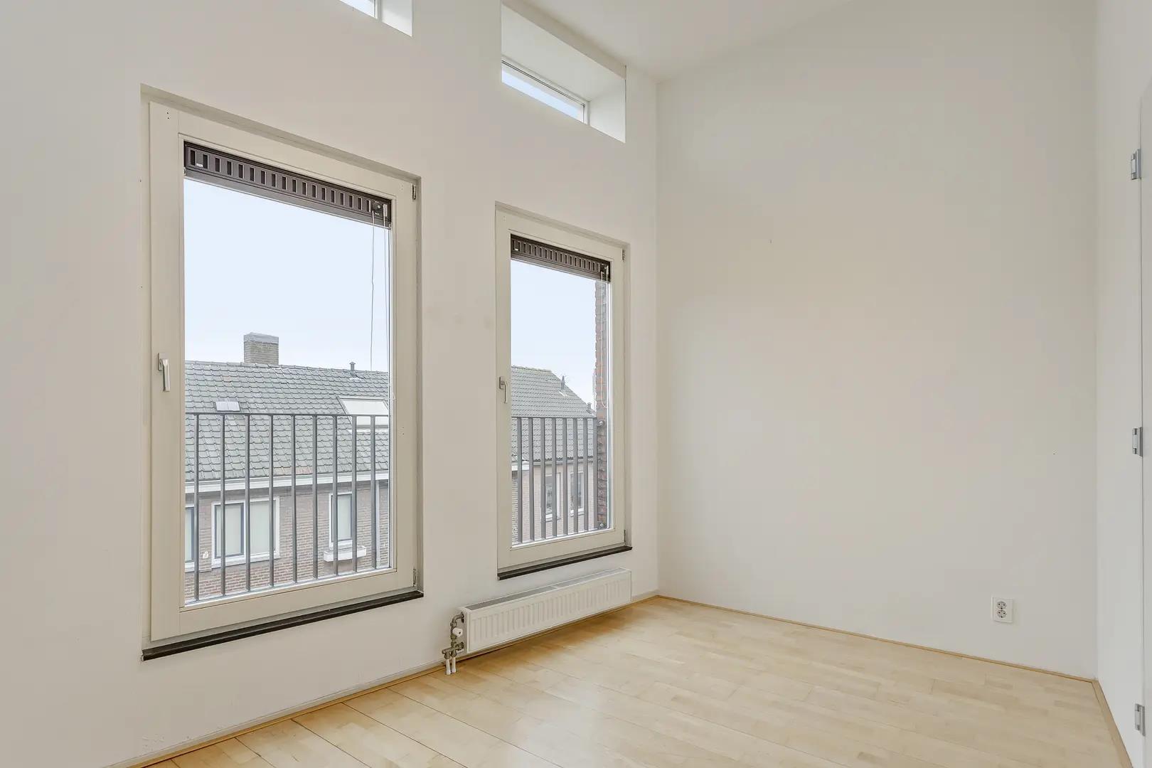 show all photos of Kastanjestraat