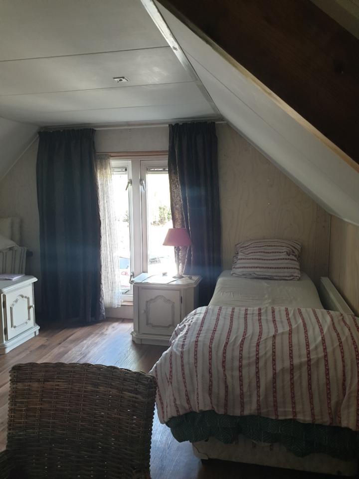 show all photos of Oosterweg