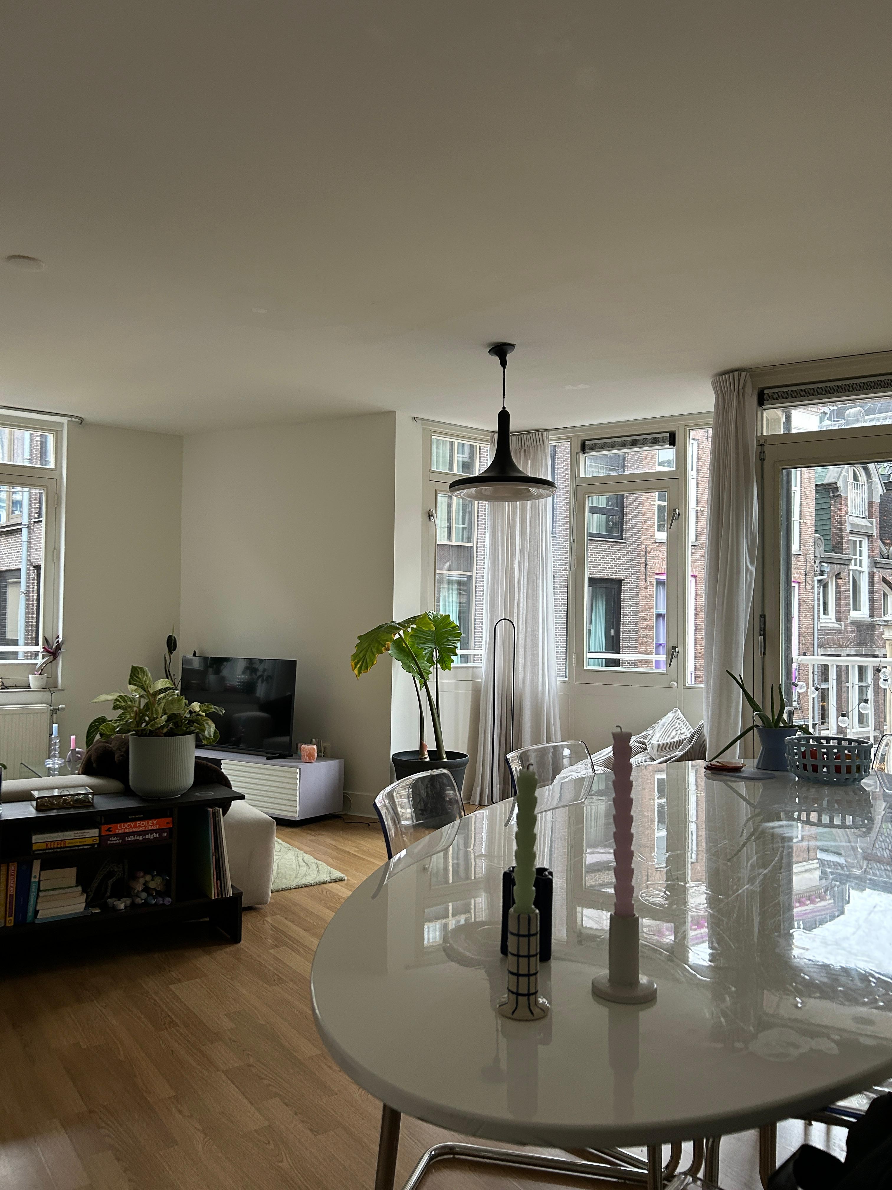 show all photos of Wijde Kerksteeg