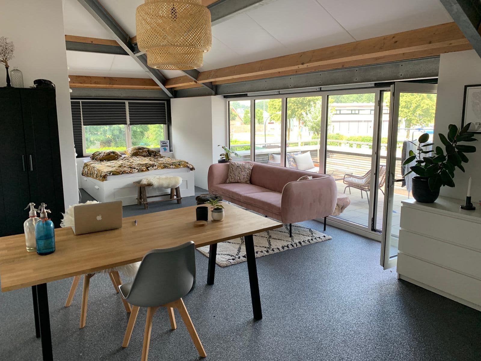 show all photos of Rijksweg