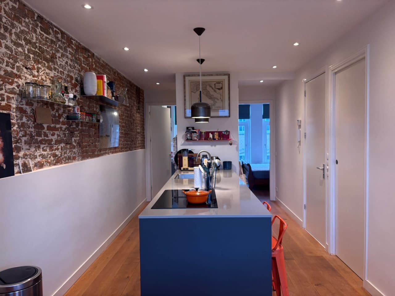 show all photos of Eerste Nassaustraat