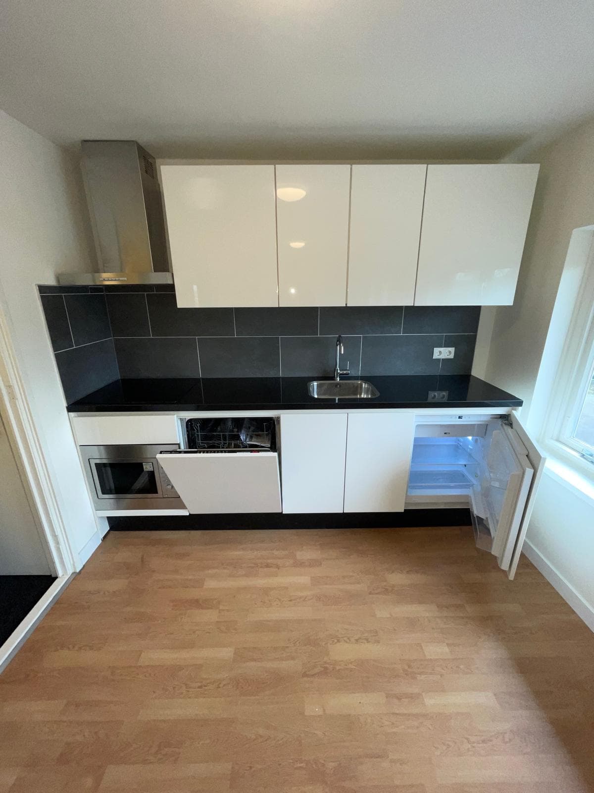 show all photos of Julianastraat