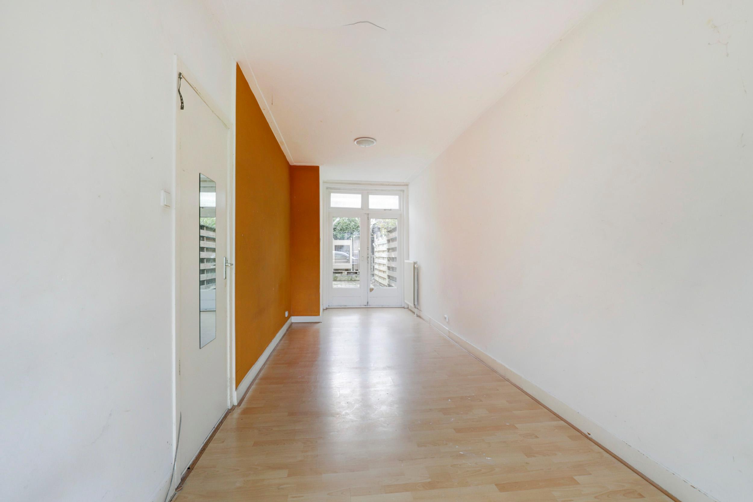 show all photos of Coornhertstraat