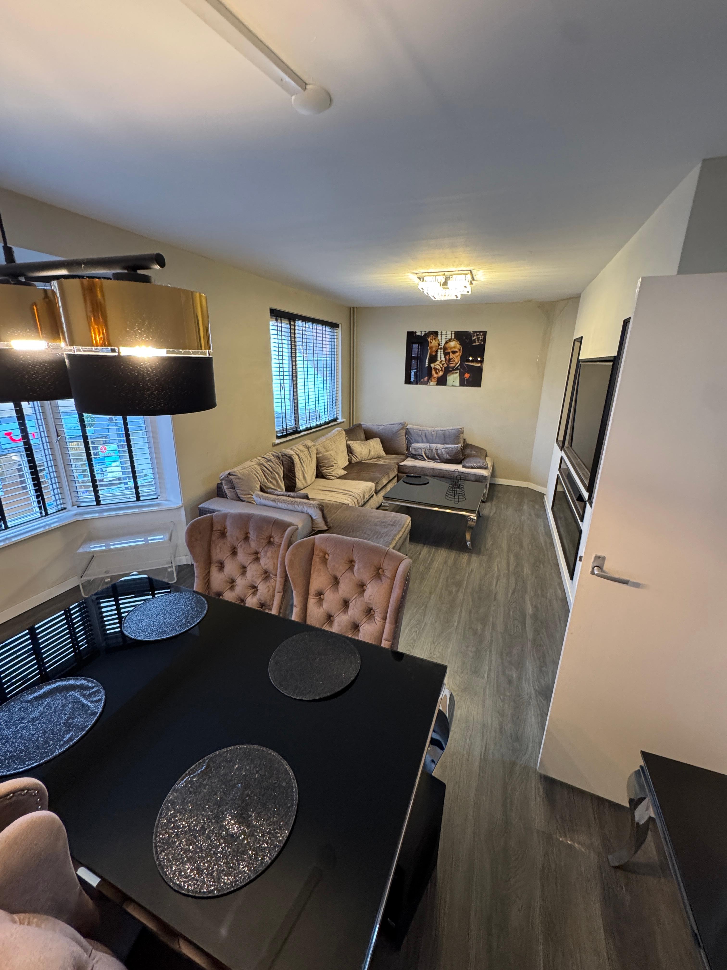 show all photos of Binnenweg