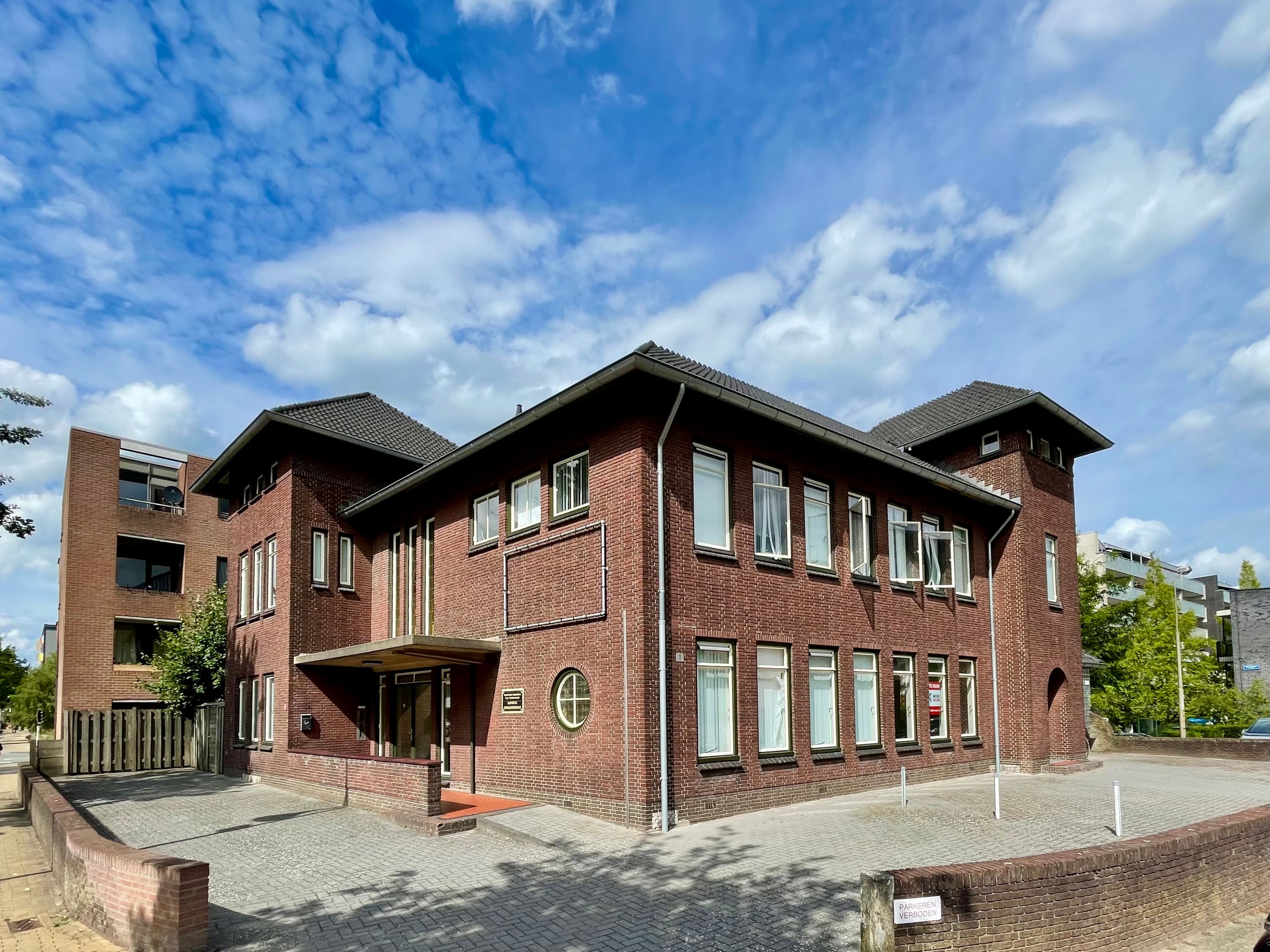 show all photos of Sophiaplein