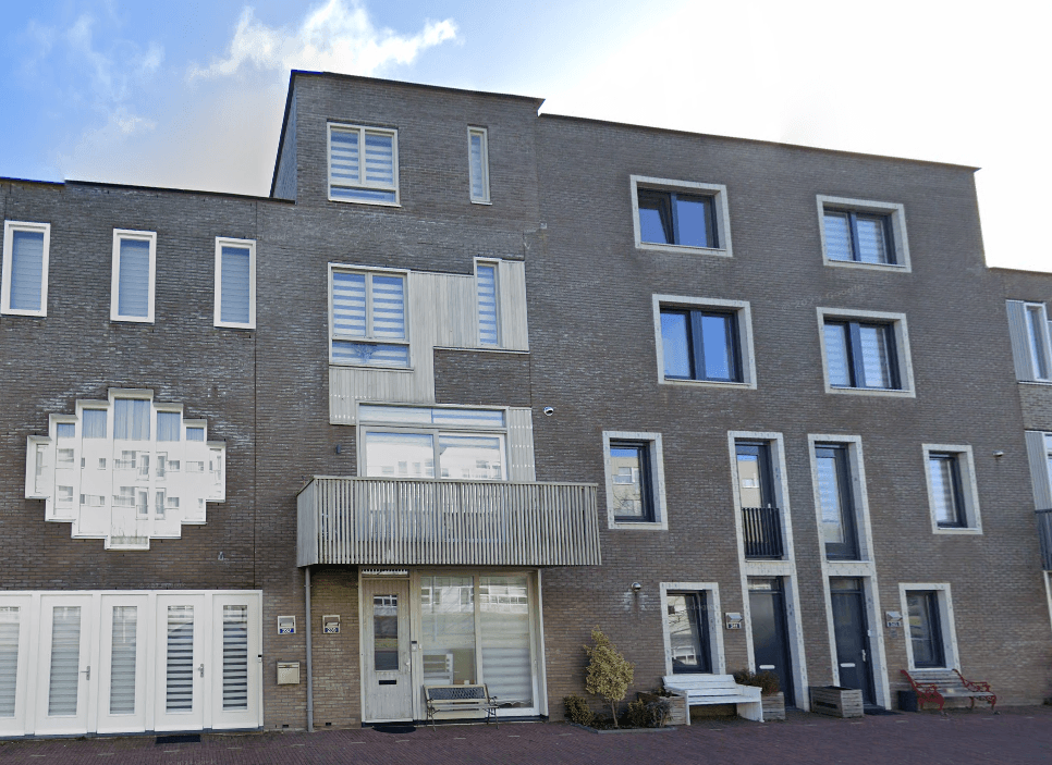 60m2 Uncarpeted Apartment for Rent in Bernadottelaan, Haarlem