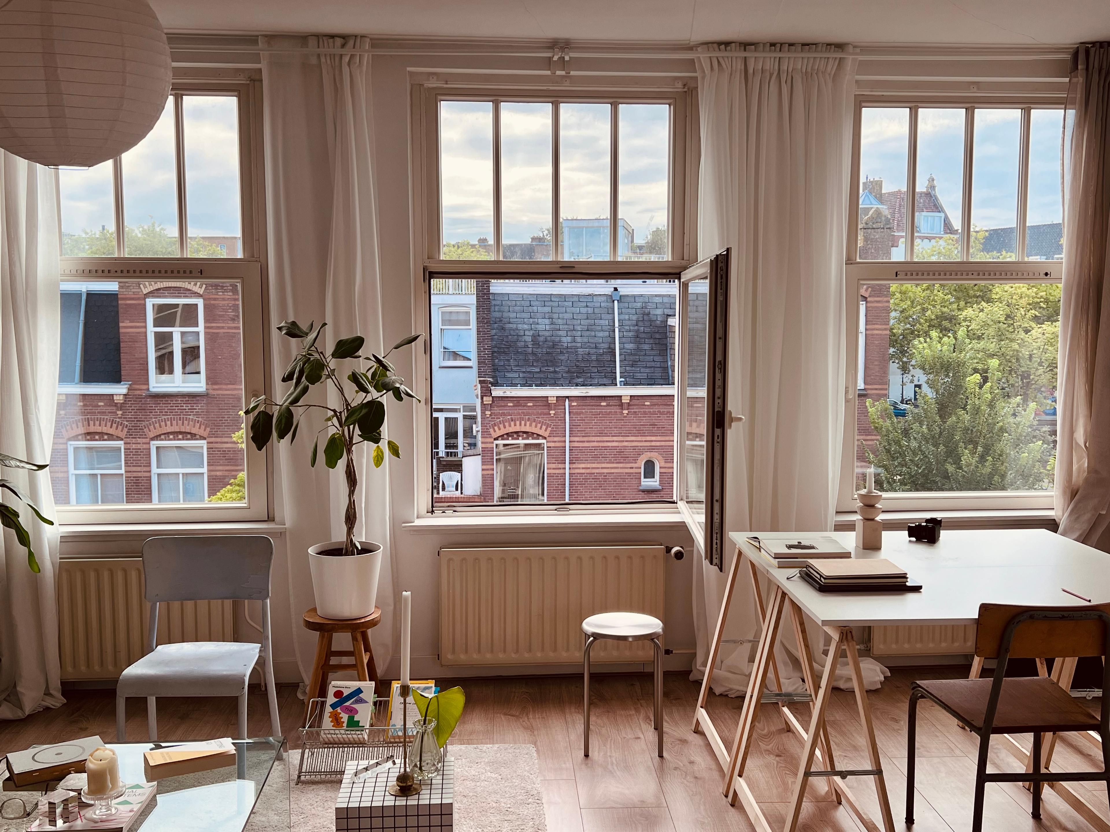 show all photos of Jacob Marisstraat