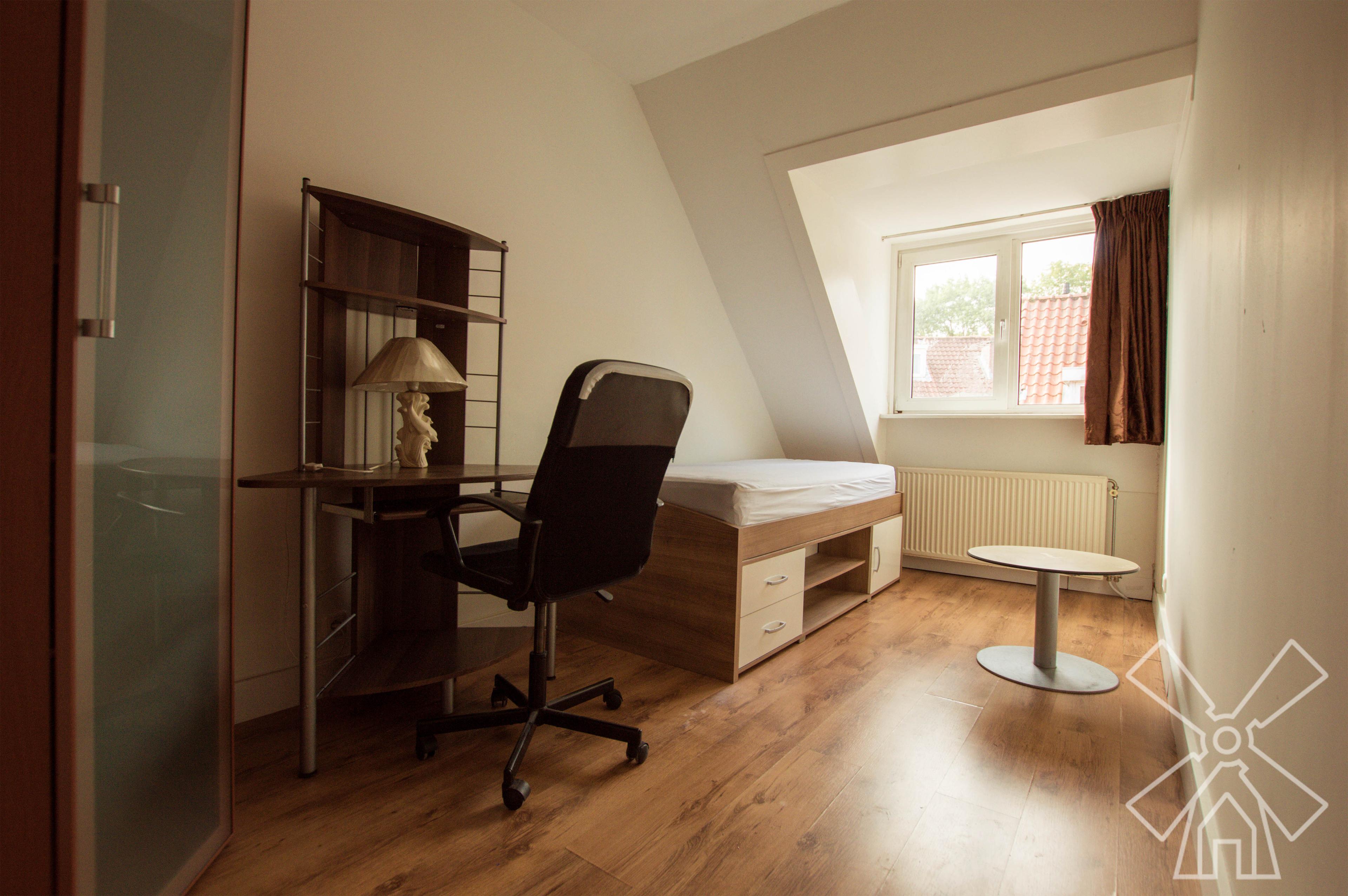 show all photos of Lidewijdestraat