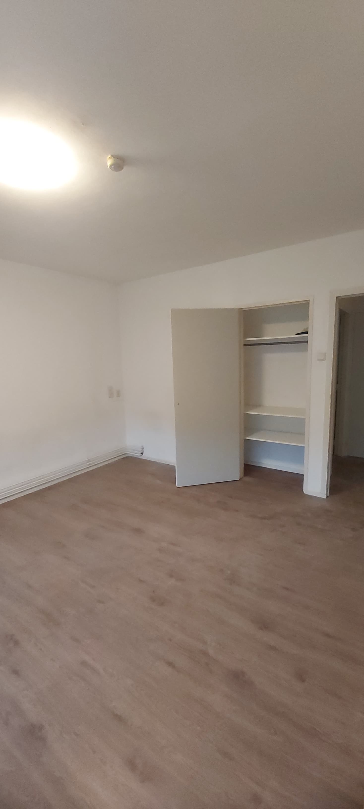 show all photos of Europalaan