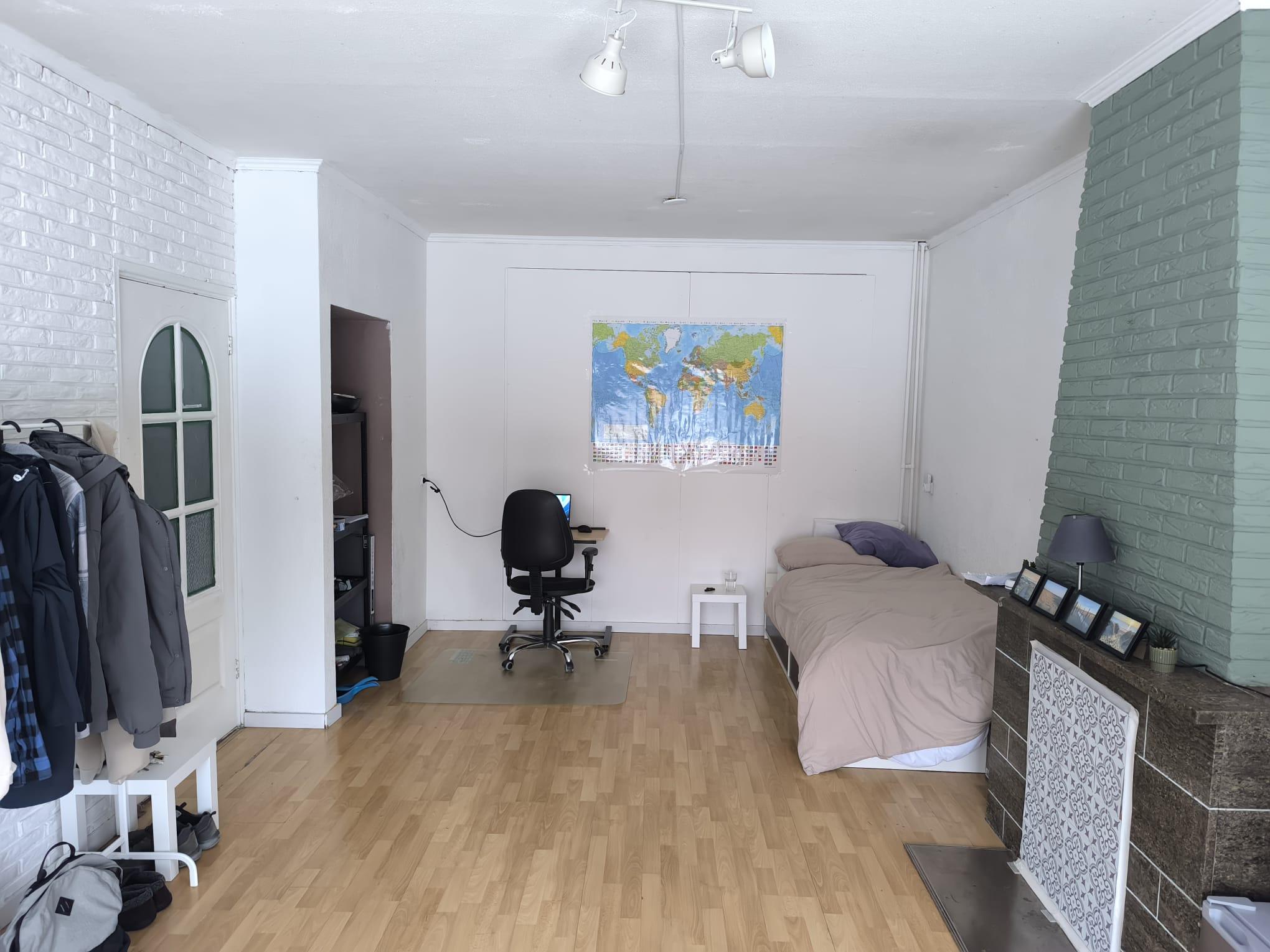 show all photos of Oliemolensingel