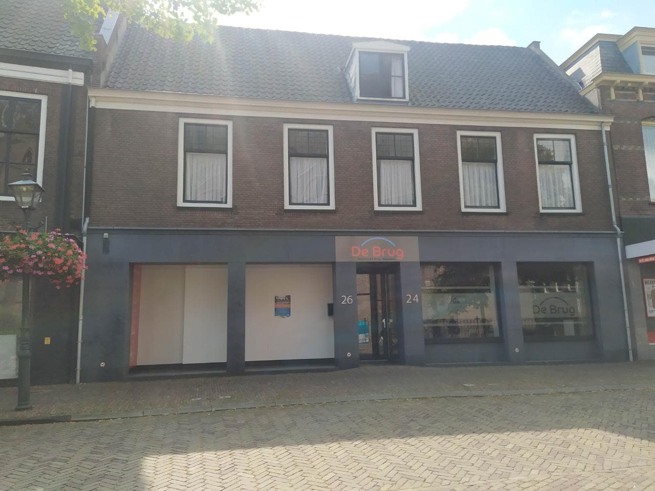 show all photos of Breedstraat