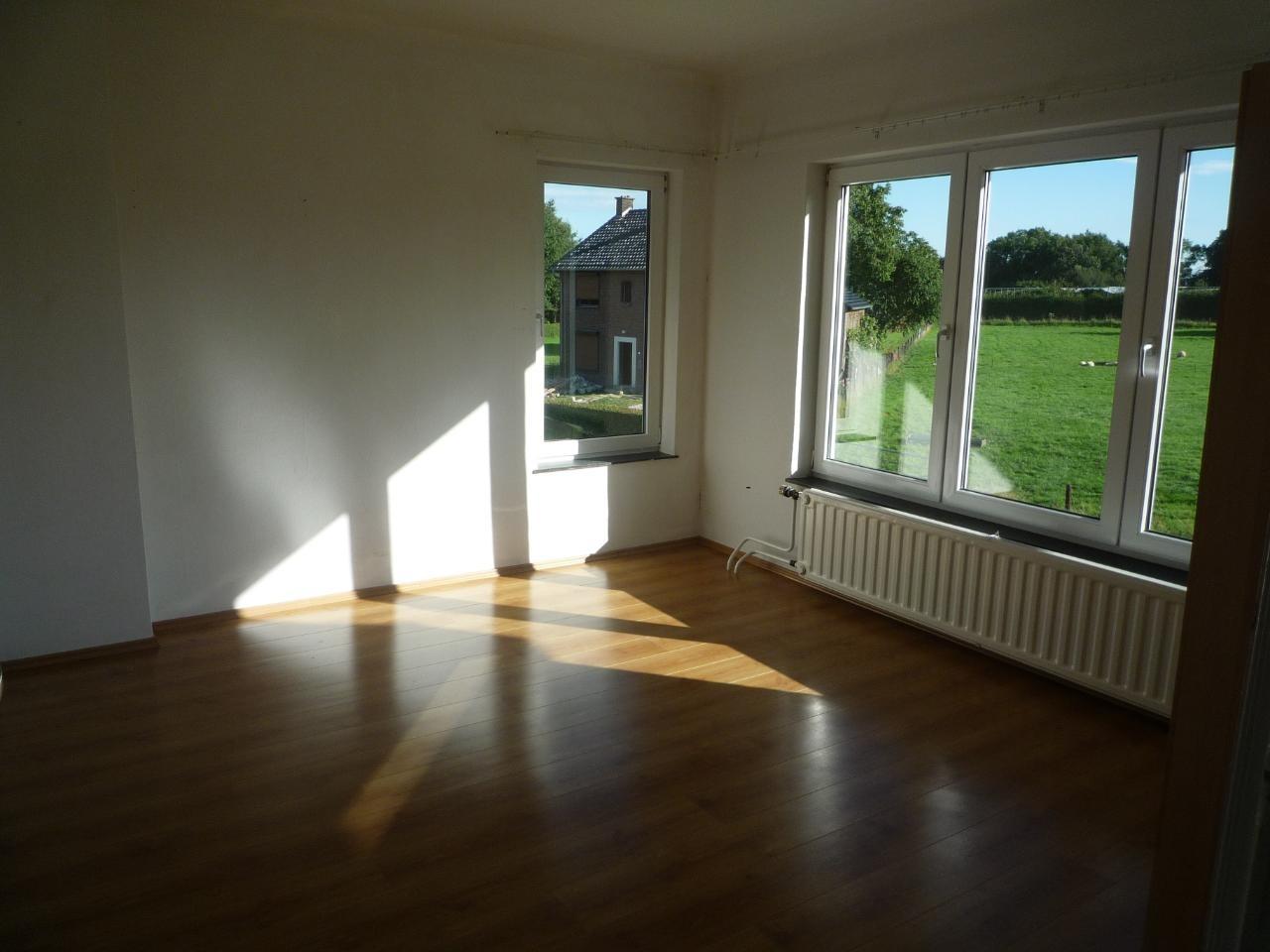 show all photos of Einderweg