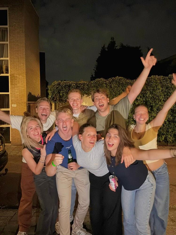 show all photos of Mina Krusemanstraat