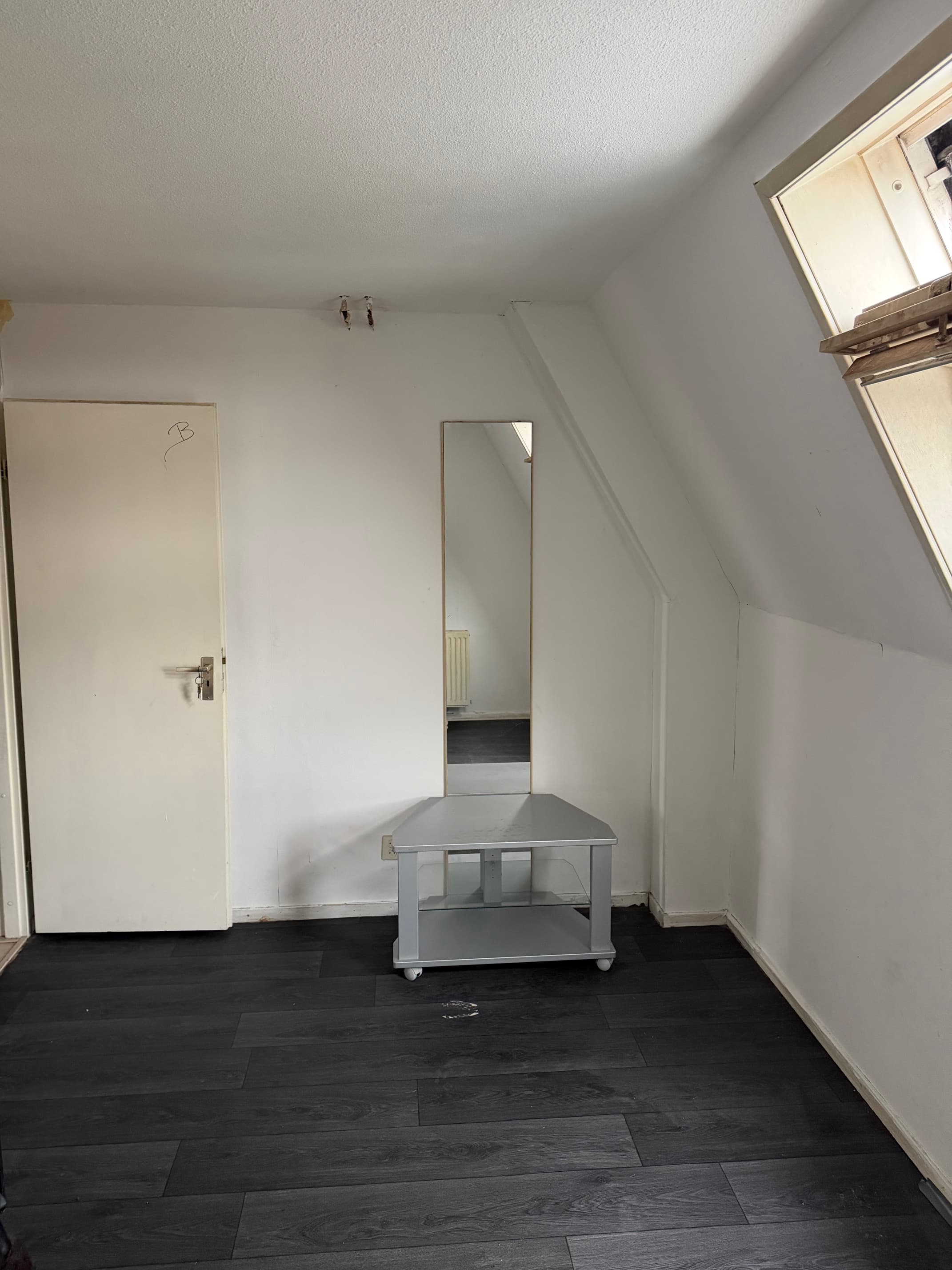 show all photos of Van Meekerenstraat