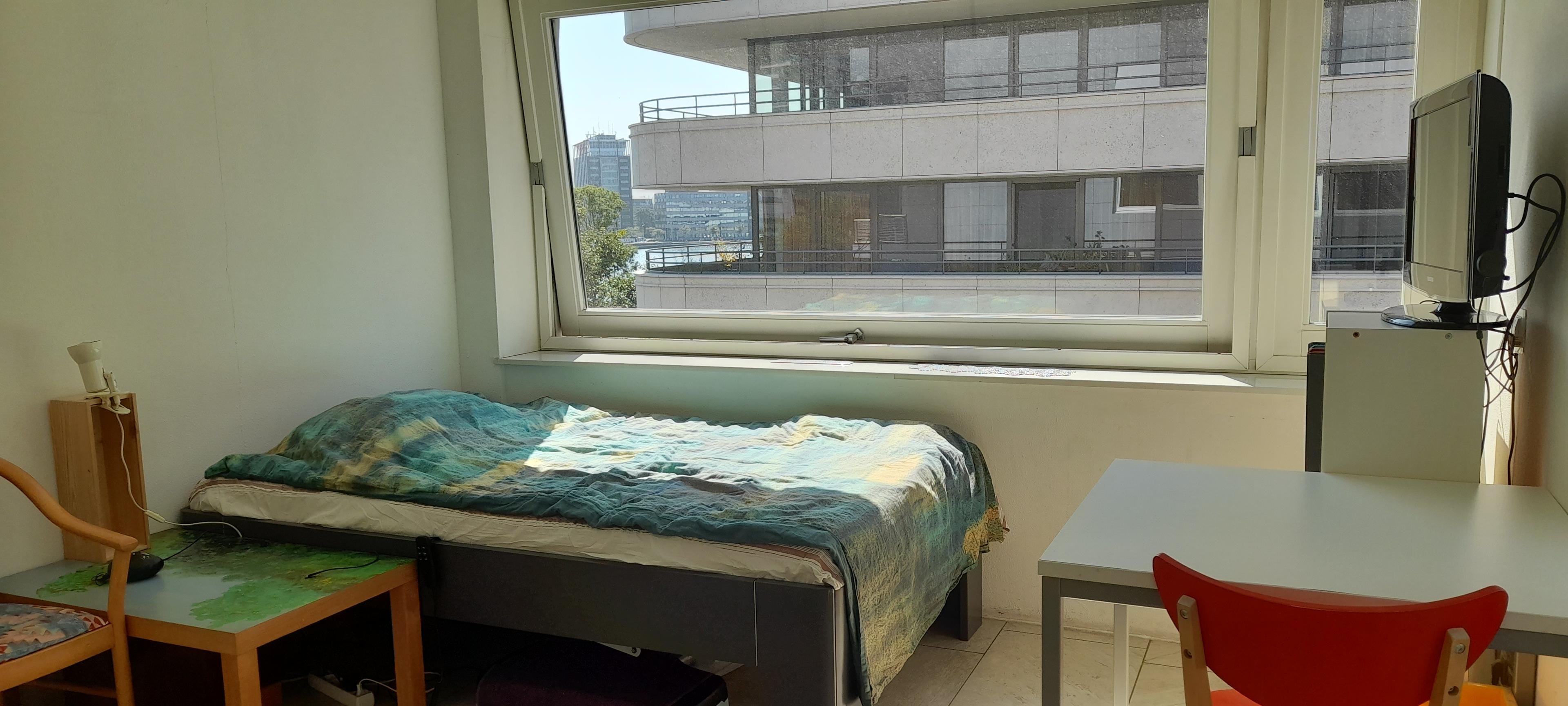 show all photos of Ceramiquelaan