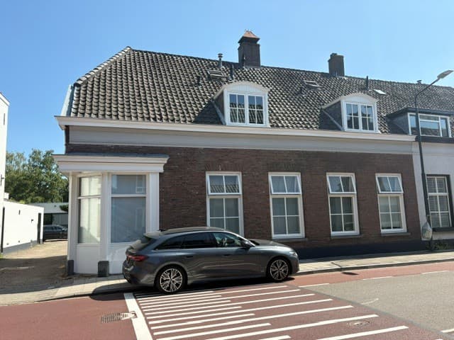 show all photos of Taalstraat