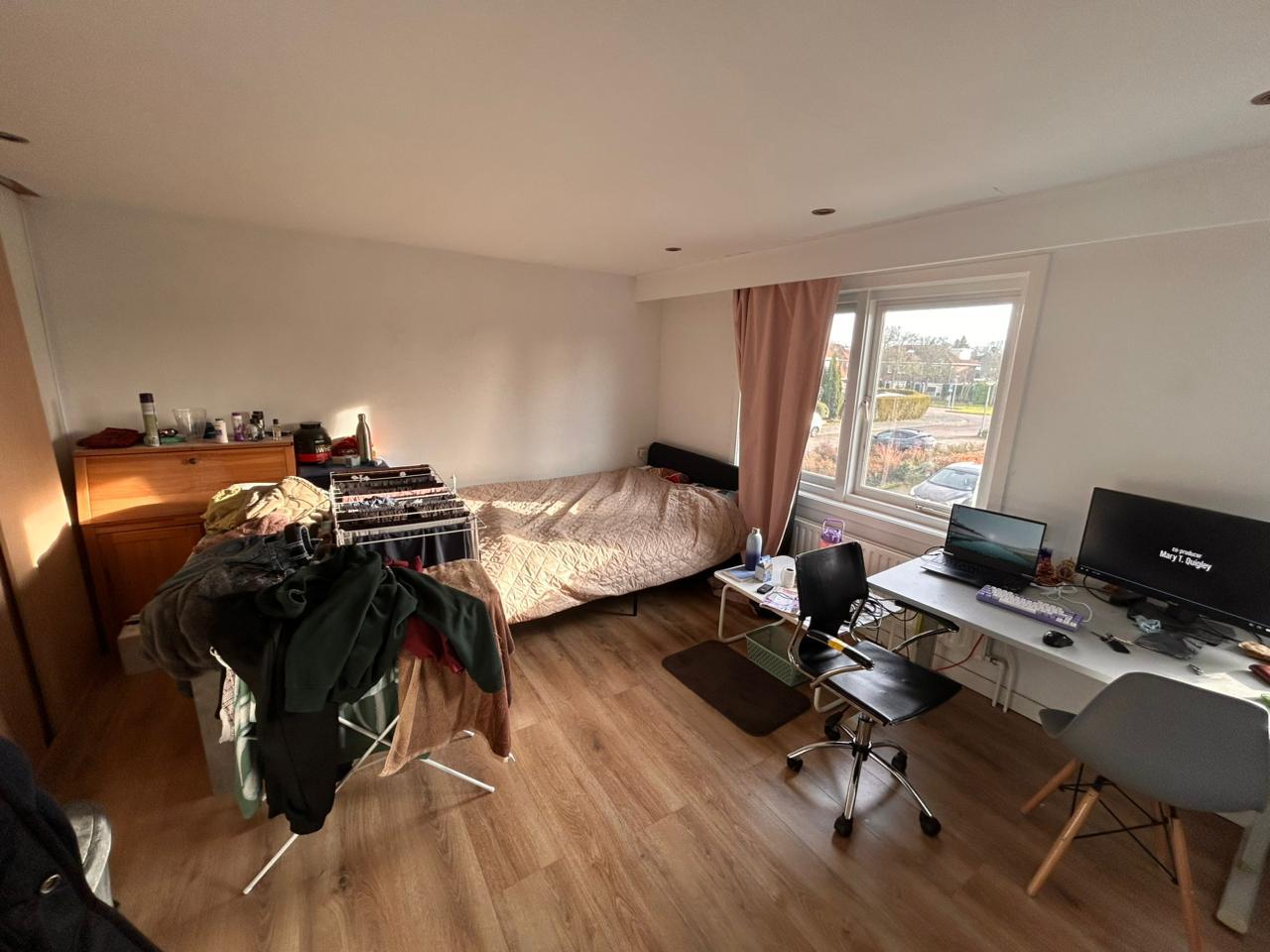 show all photos of Mercuriusplein