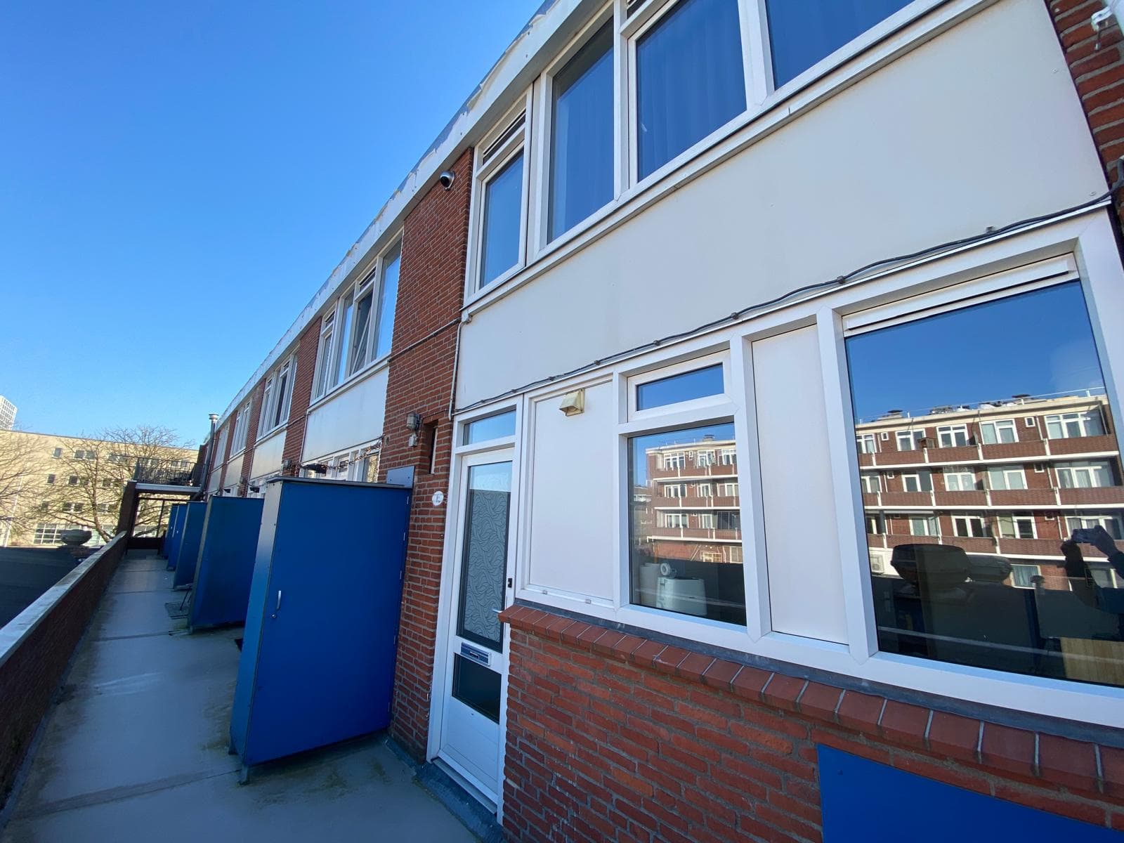 show all photos of Jennerstraat