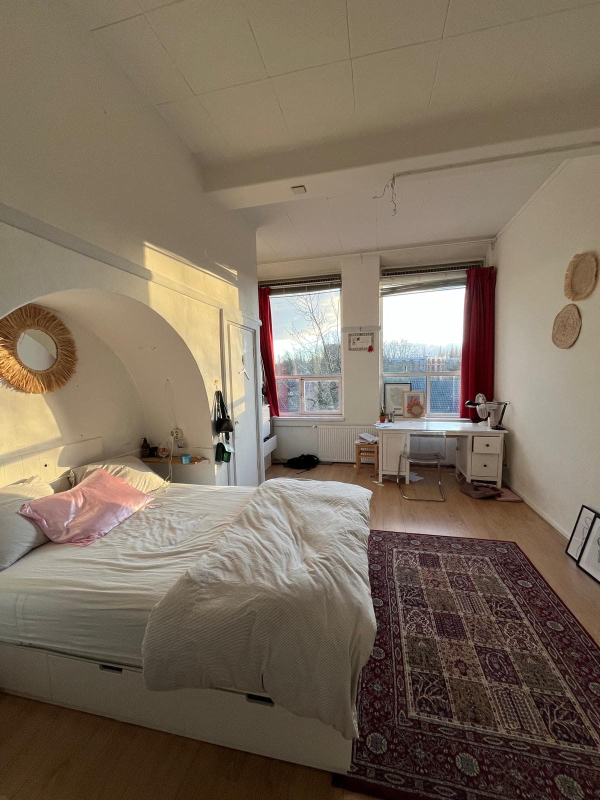 show all photos of Nassaulaan