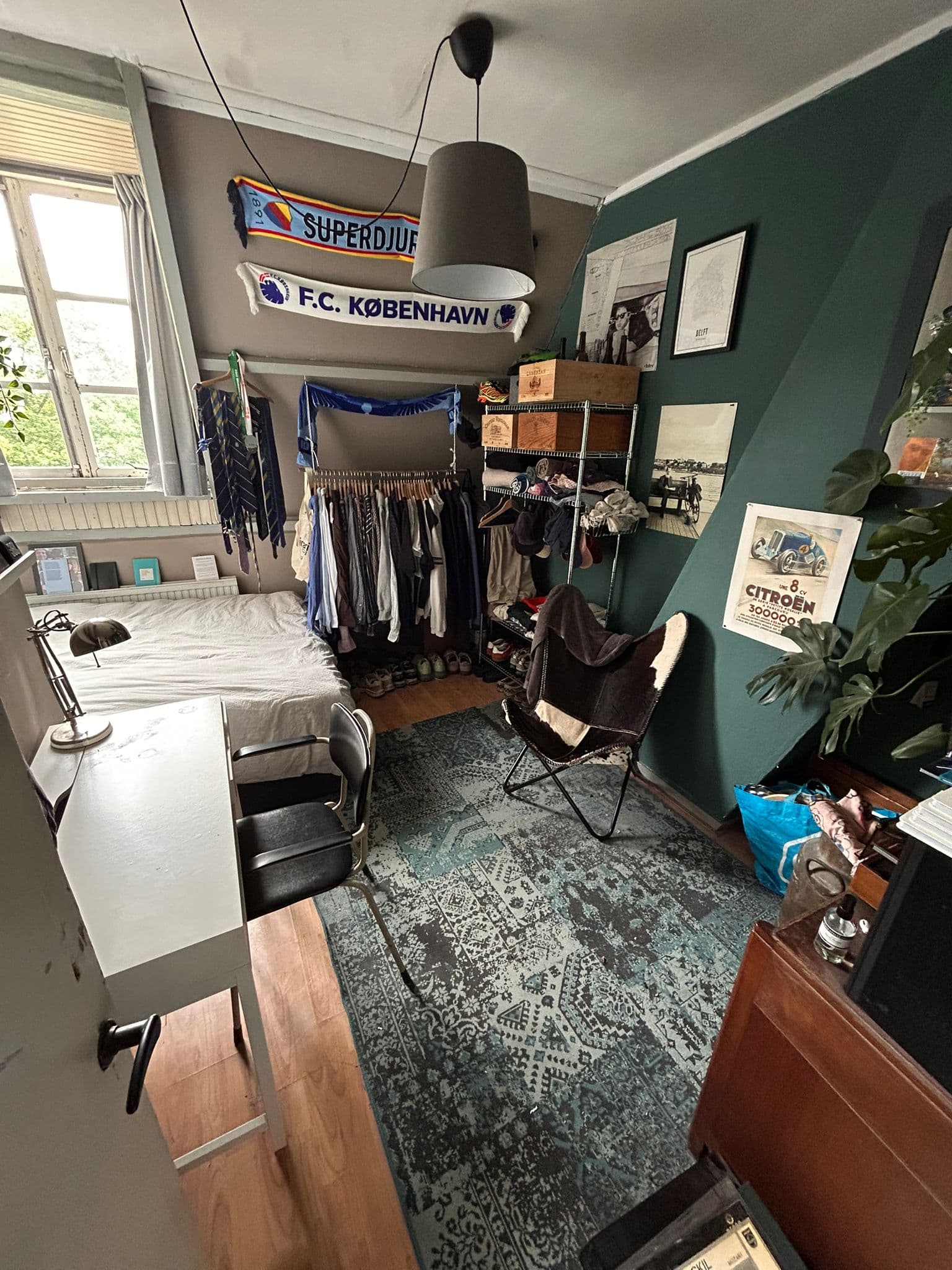 show all photos of Oude Delft