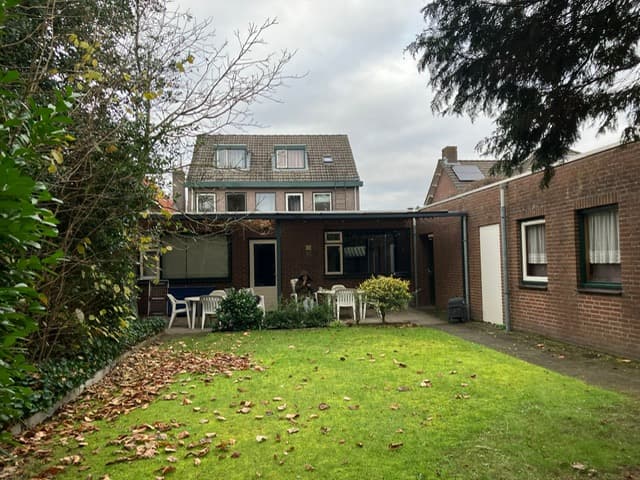 show all photos of Hoog Geldrop