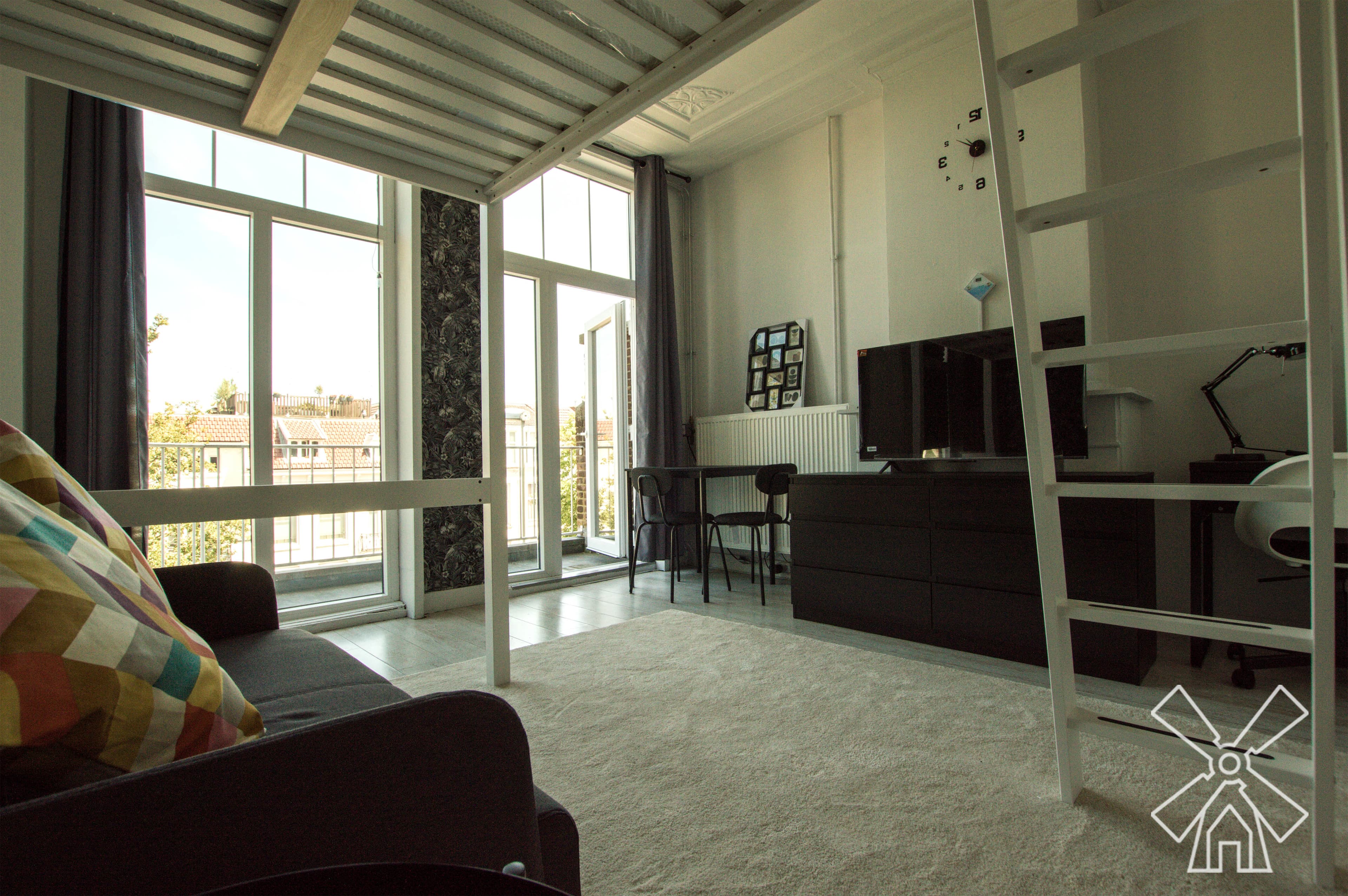 show all photos of Valkenboslaan