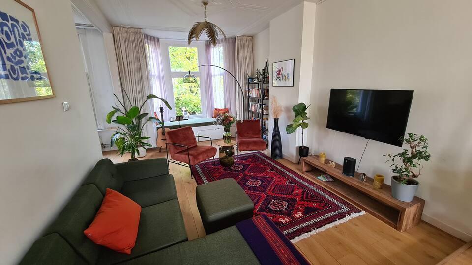 show all photos of Bergselaan