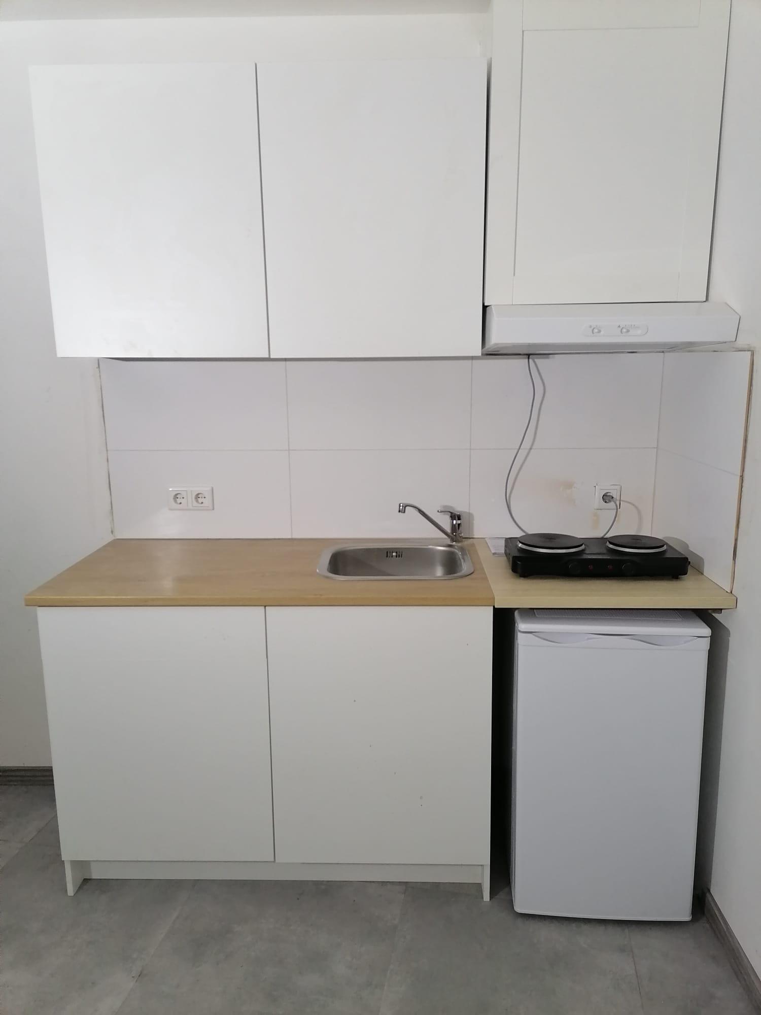 show all photos of Woenselsestraat