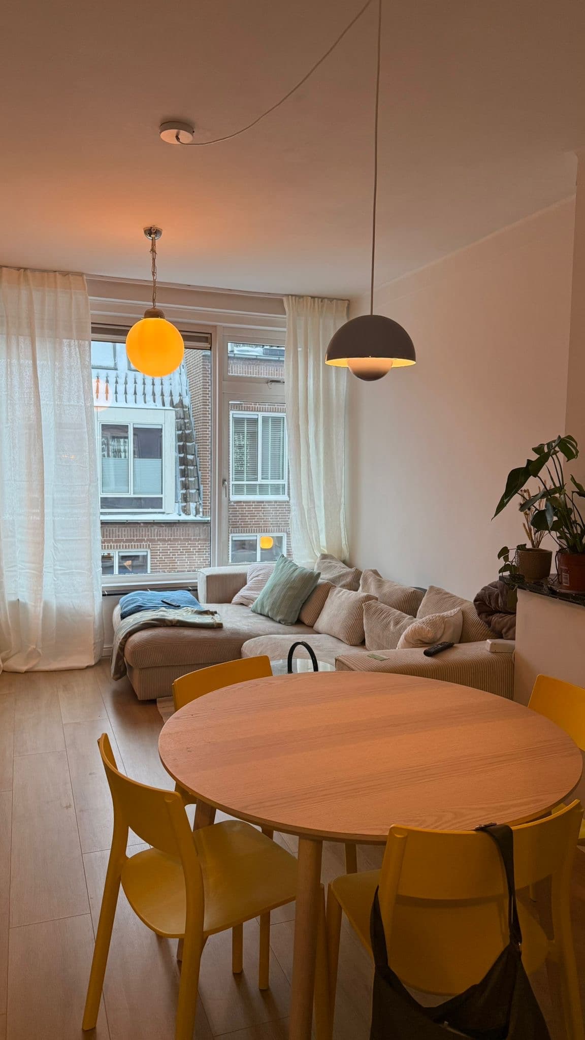 show all photos of Stikke Hezelstraat