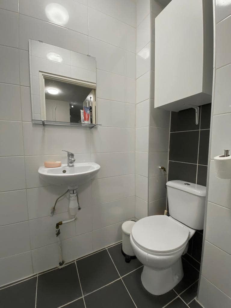 show all photos of Molukkenstraat