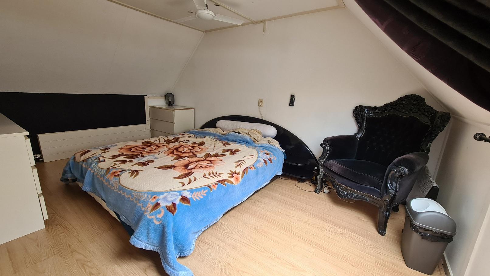 show all photos of Mondriaanlaan