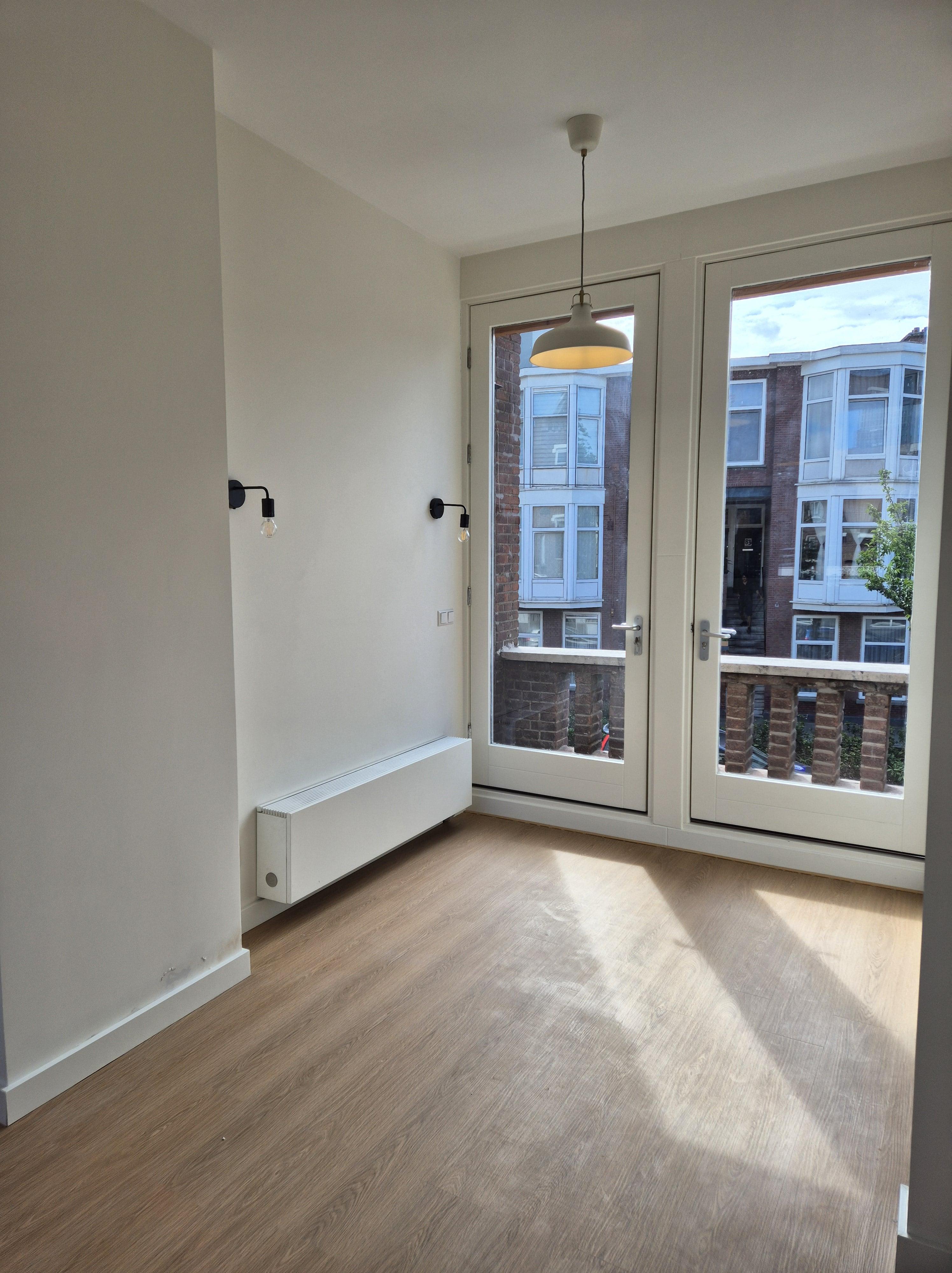 show all photos of Scheldestraat