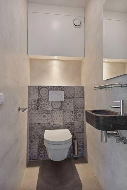 show all photos of Thomas van Erpehof