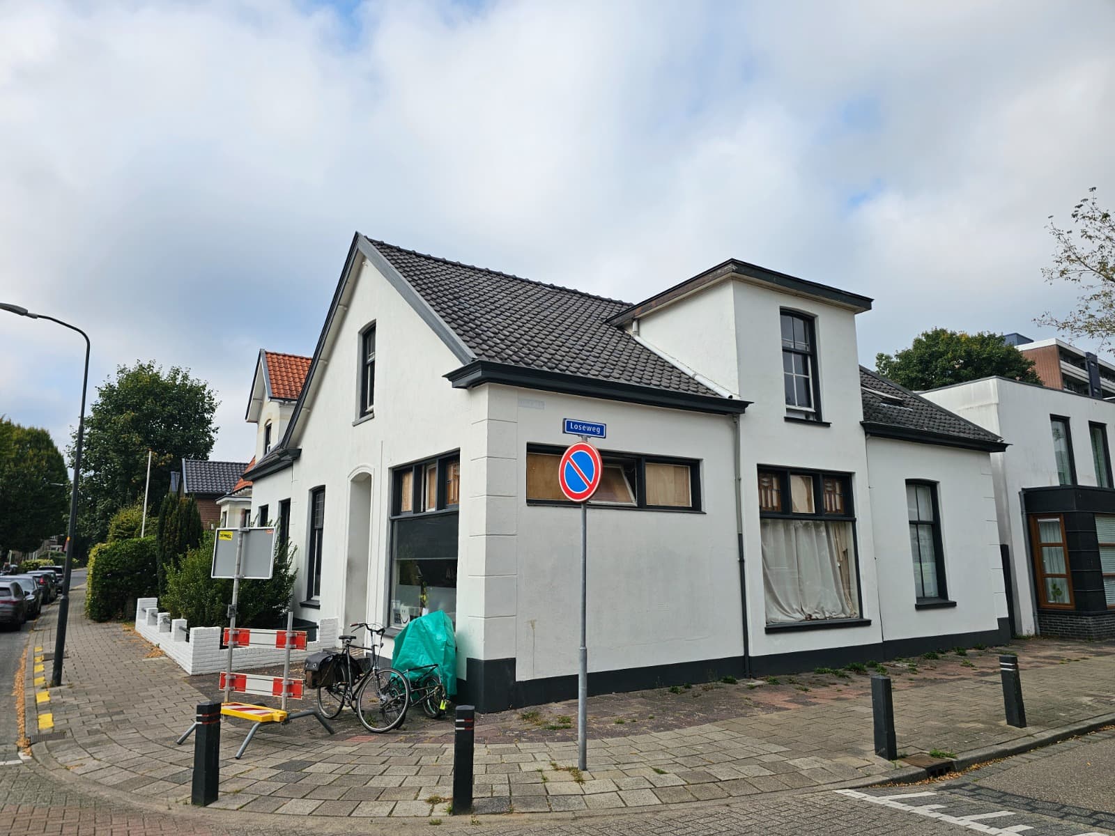 show all photos of Langeweg