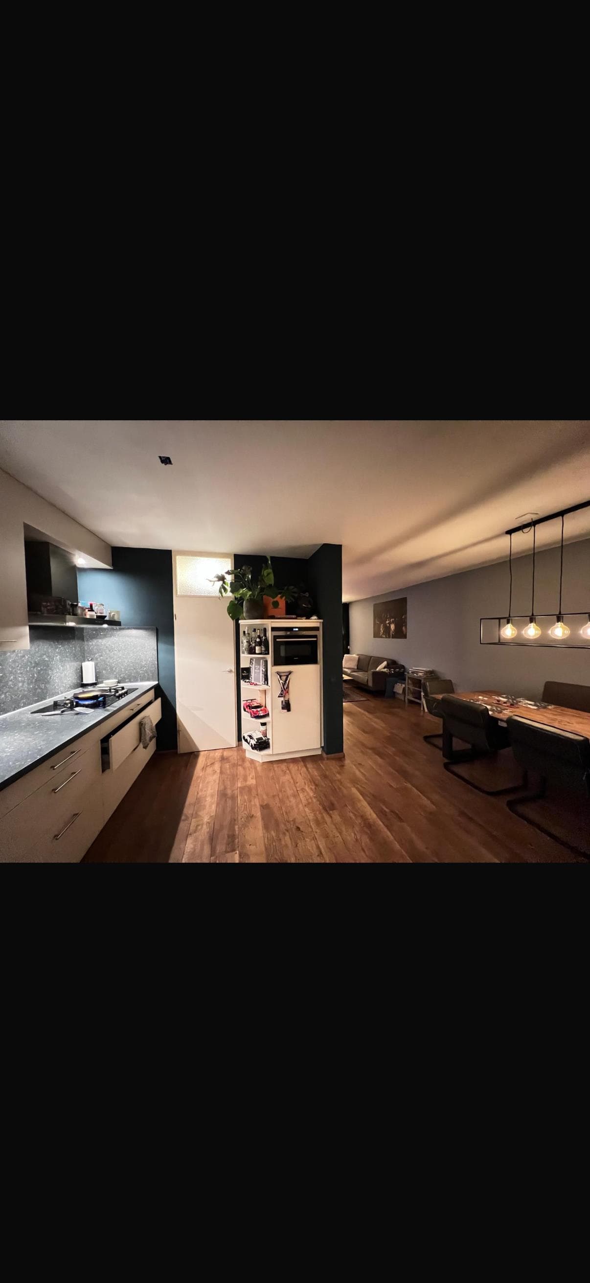 show all photos of Gerrit Peuscherstraat