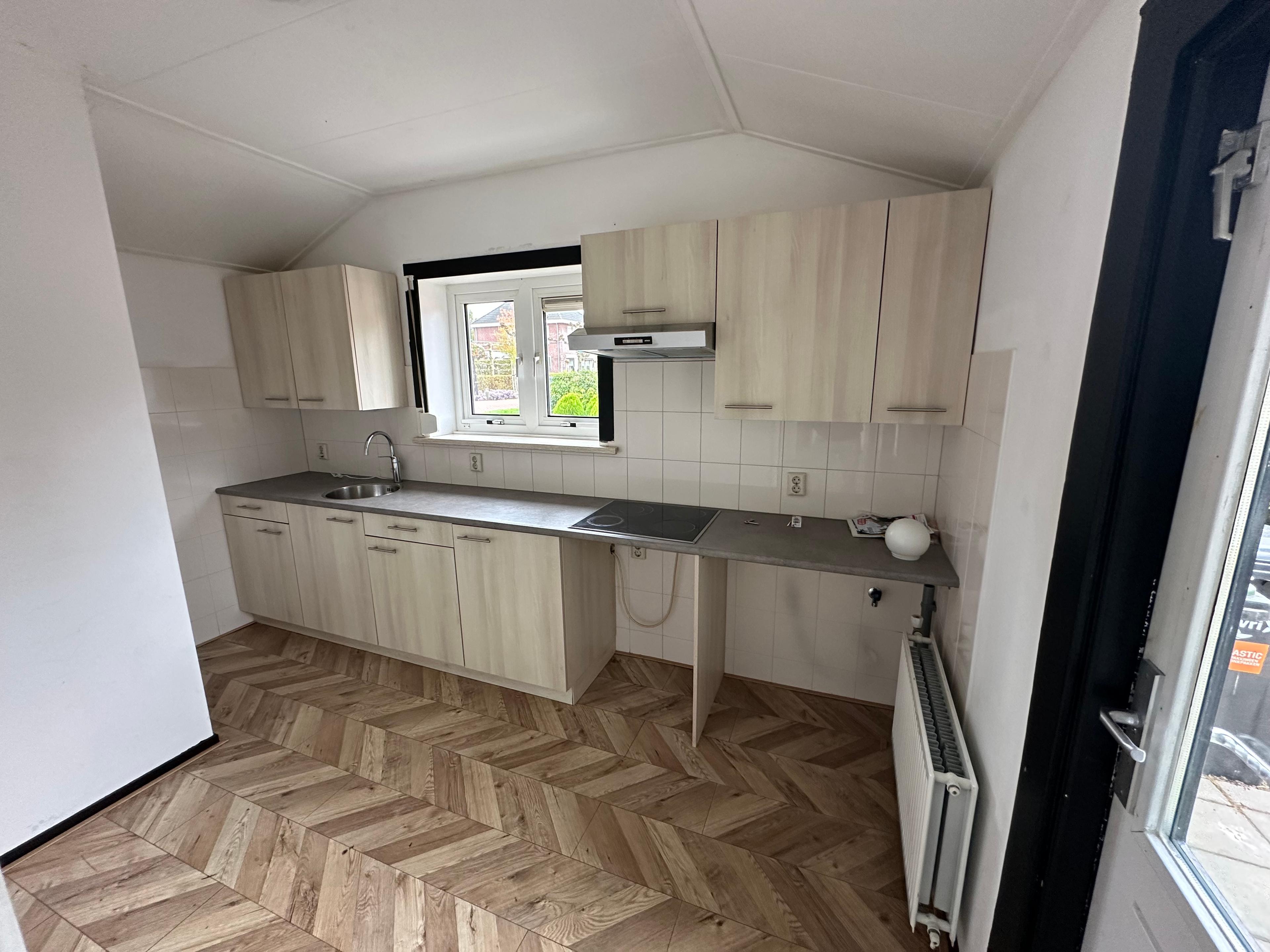 show all photos of Burgemeester Posweg