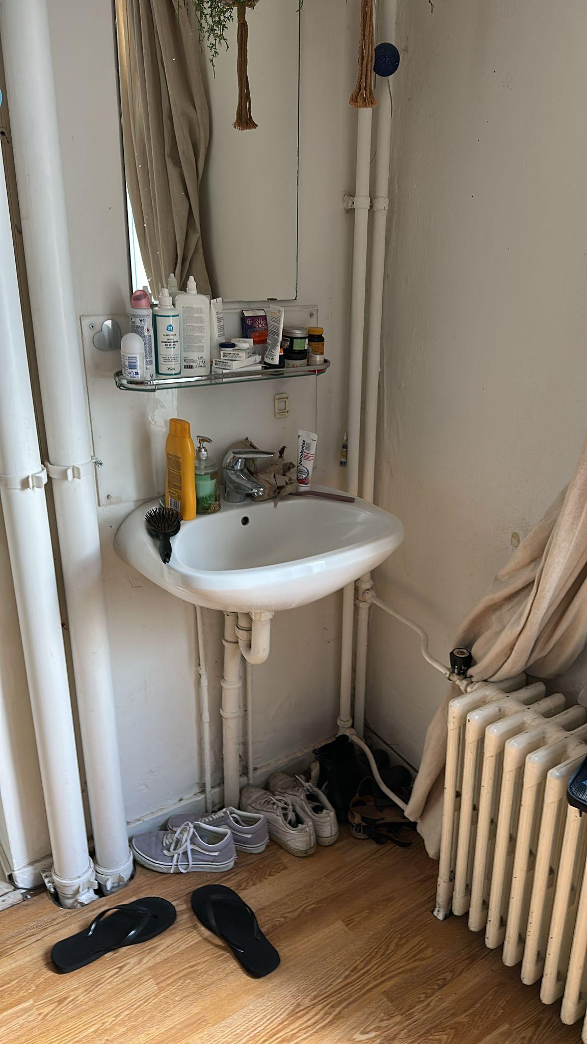 show all photos of Wilgenroosstraat