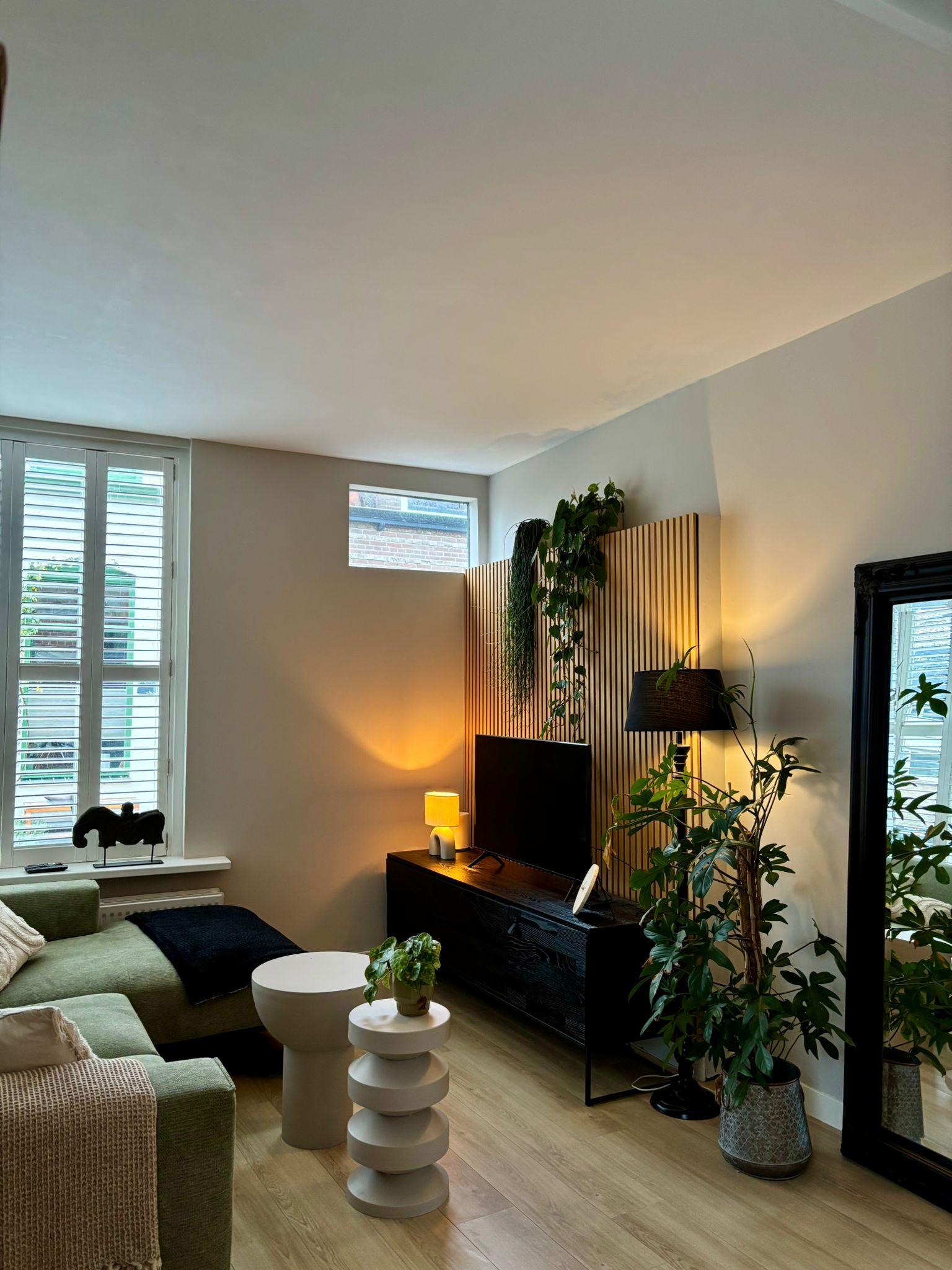 show all photos of 1e Landdwarsstraat