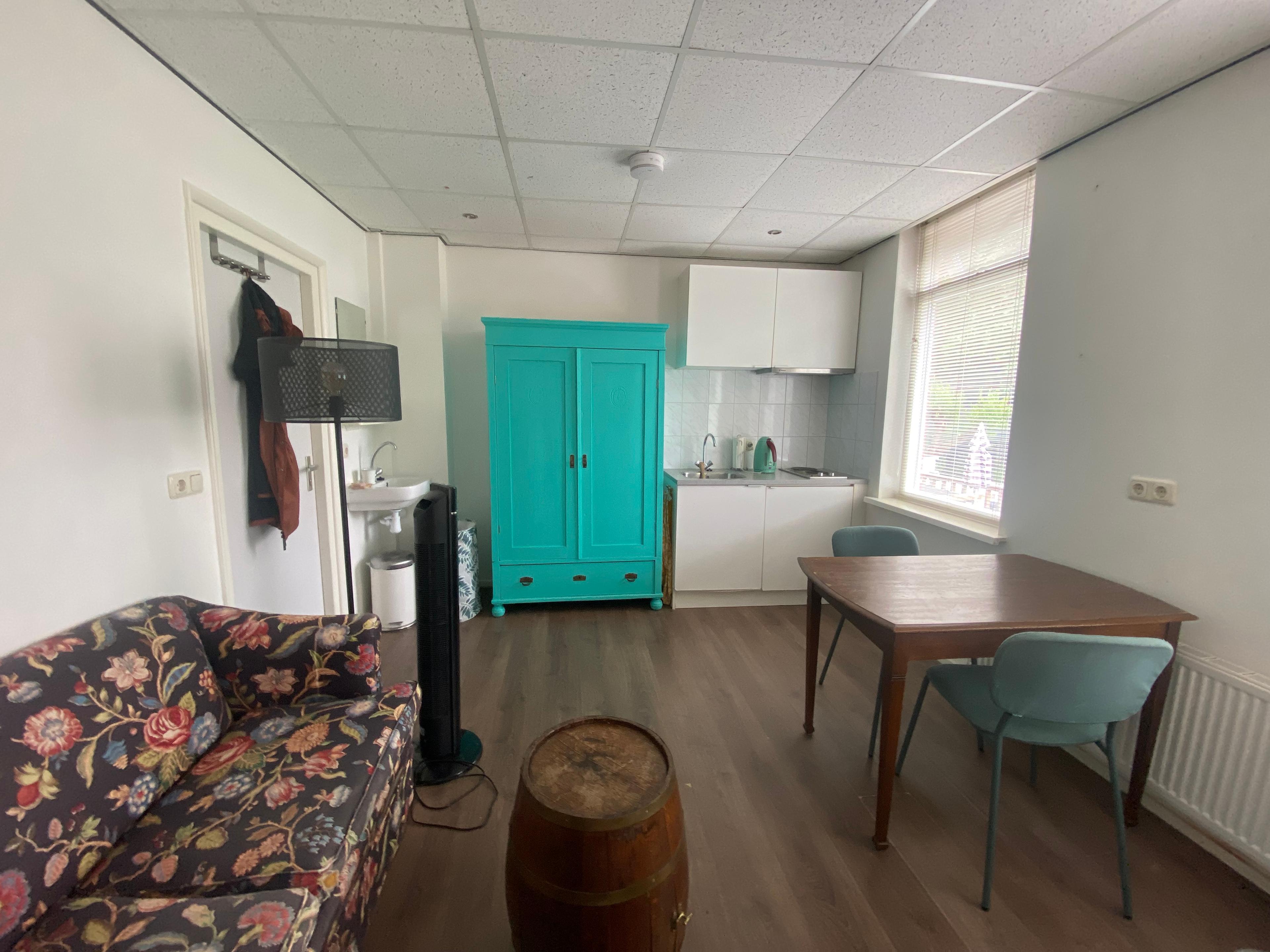 show all photos of Emmastraat
